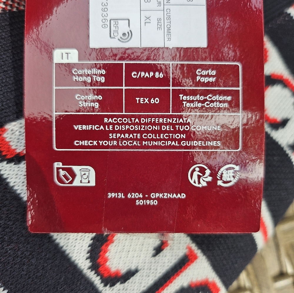 Gucci Black and Red Logo Cardigan - Picture 13 of 14